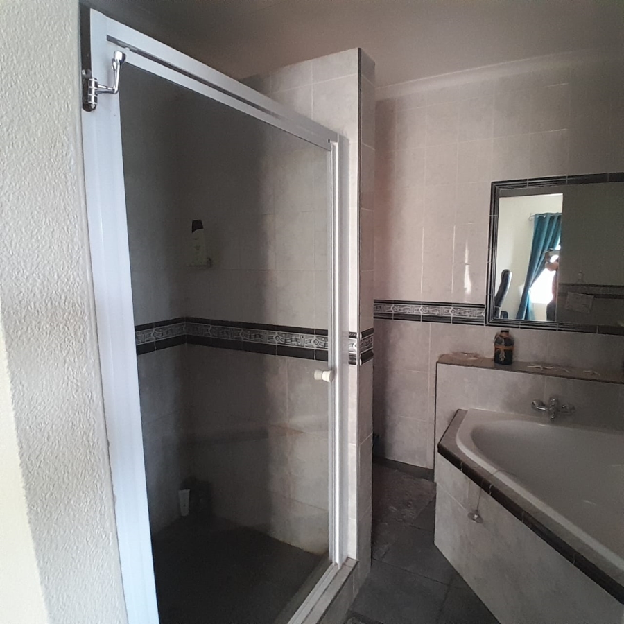 4 Bedroom Property for Sale in Cashan North West